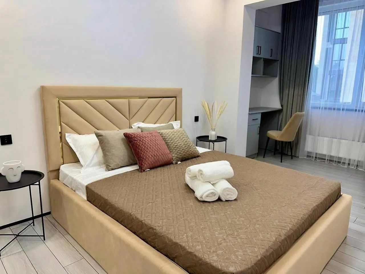 Comfort City, Lux Apartments Almaty 0*,  Kasachstan