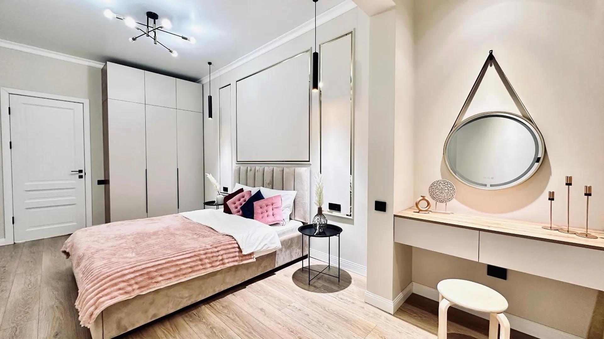 Comfort City, Lux Apartments Алматы
