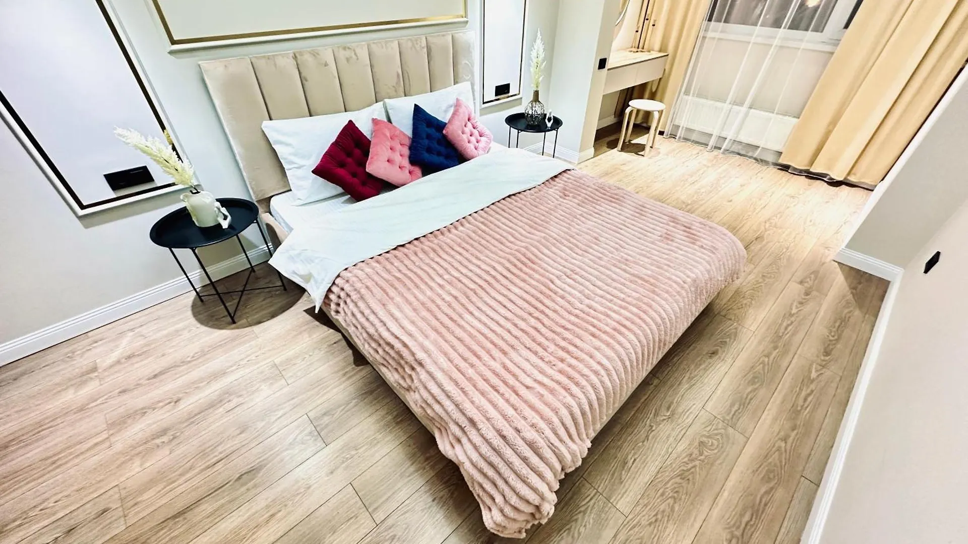 Comfort City, Lux Apartments Алматы