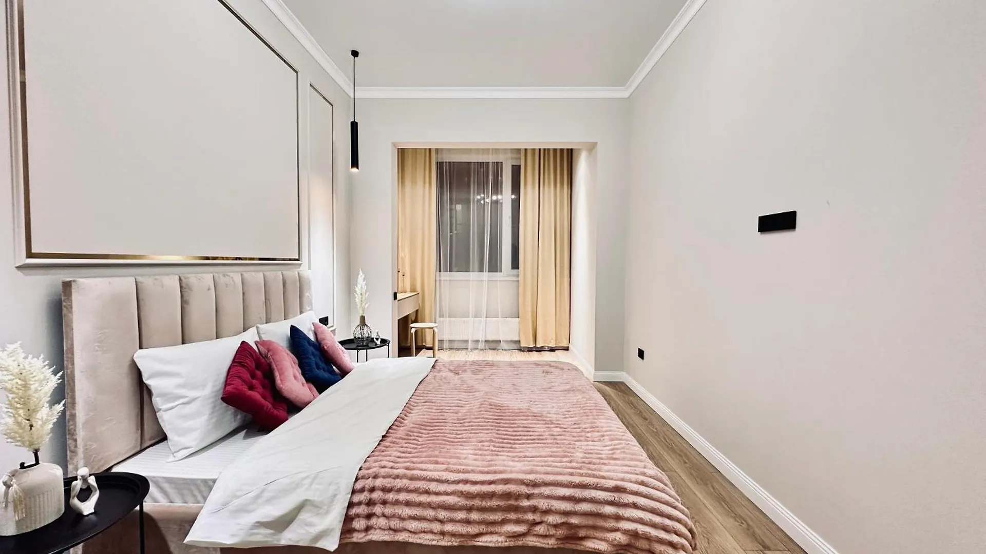 Comfort City, Lux Apartments Алматы
