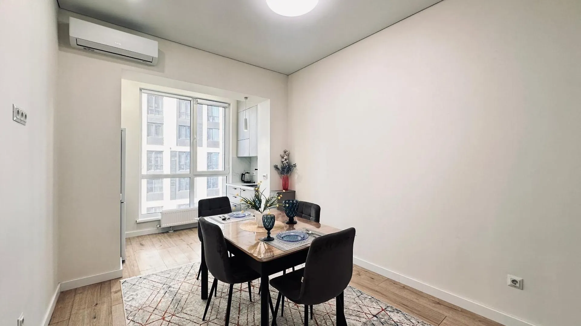Comfort City, Lux Apartments Алматы