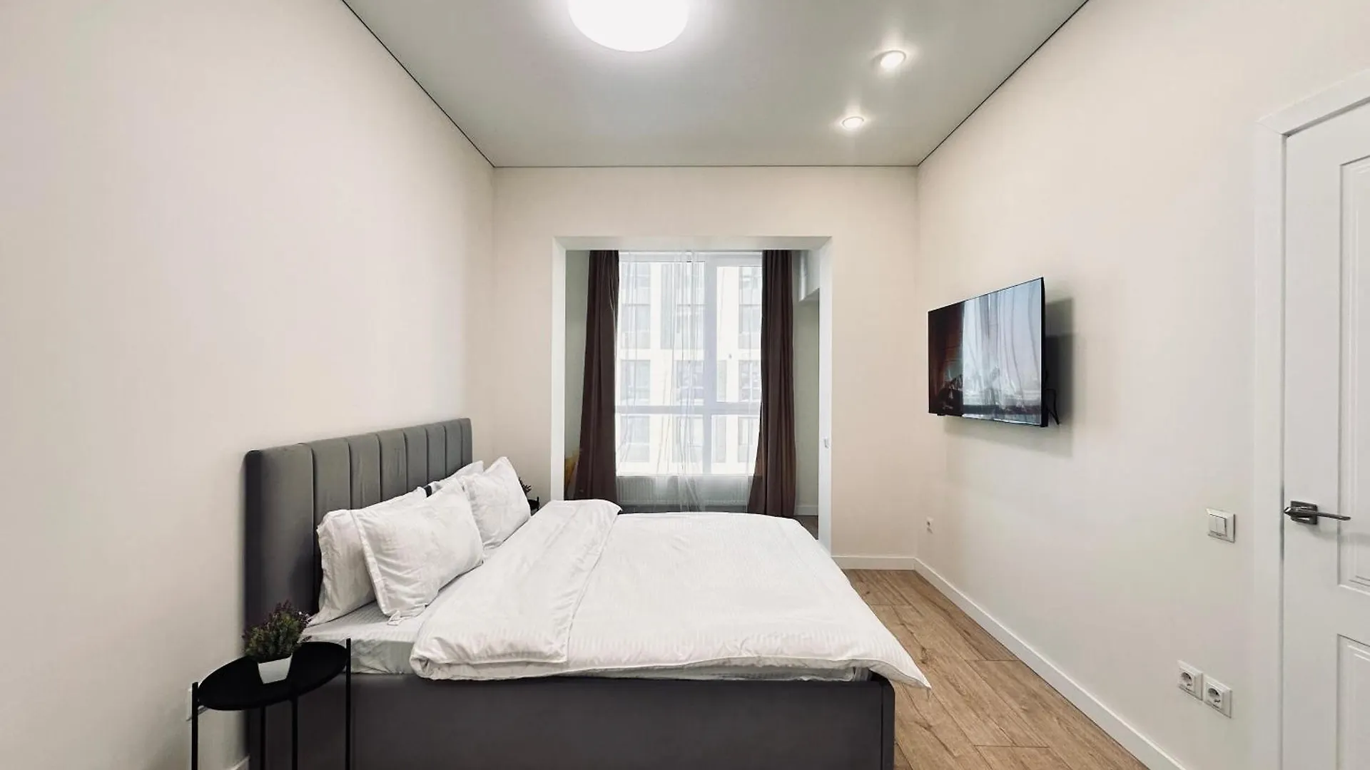 Comfort City, Lux Apartments Алматы 0*,  Казахстан