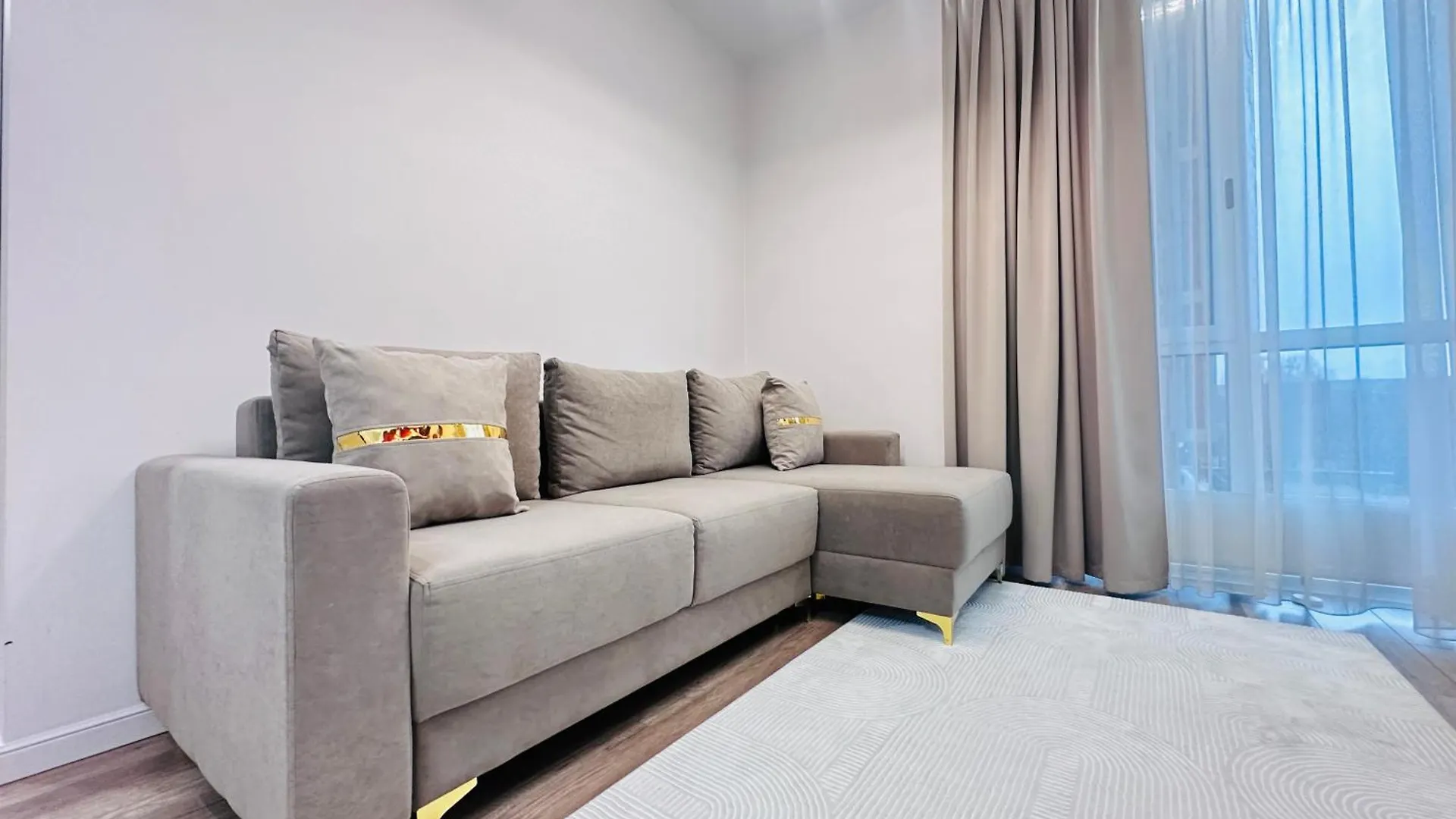 Comfort City, Lux Apartments Алматы 0*,