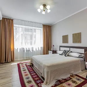 Апартаменты Stylish With Stunning Mountain Views, Алматы